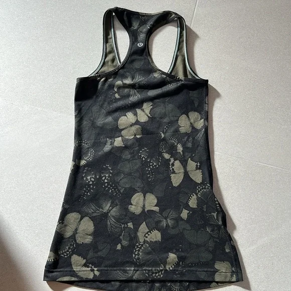 Lululemon Cool Racer Back Tank Rare! - Picture 5 of 6